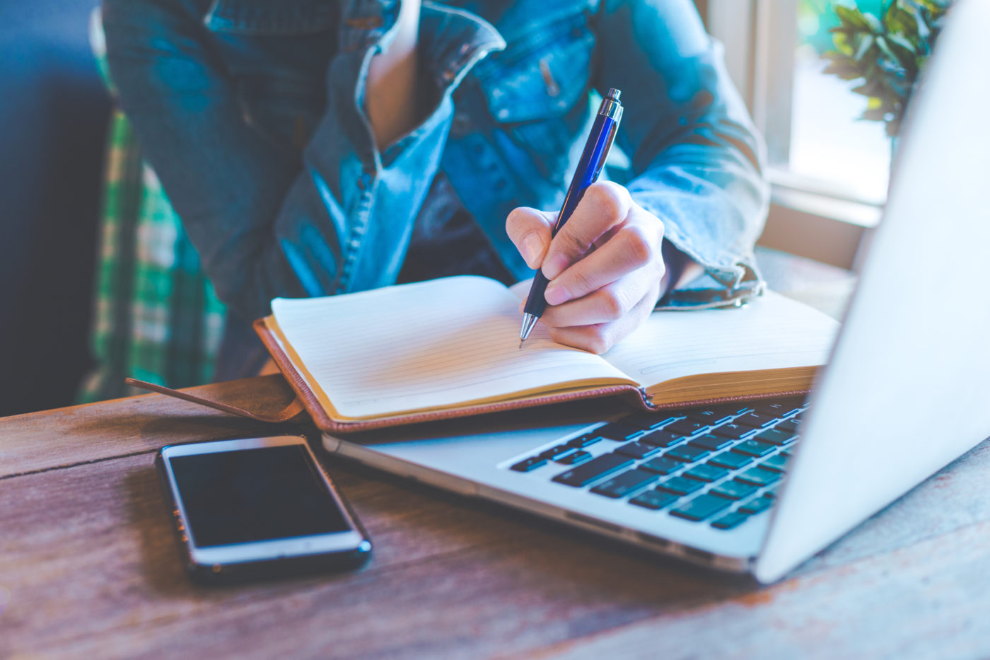 5 Tips to Strengthen Your AMCAS Work and Activities Section